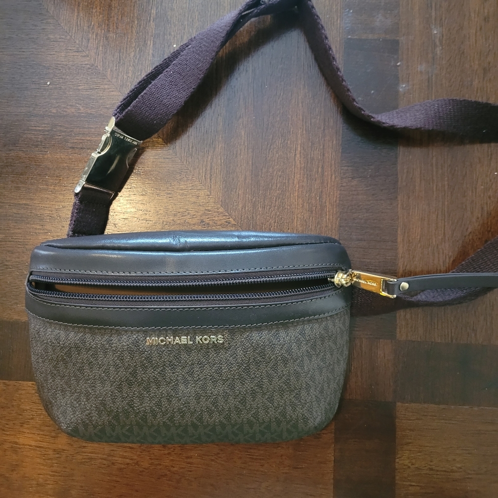 Michael Kors Fanny Pack